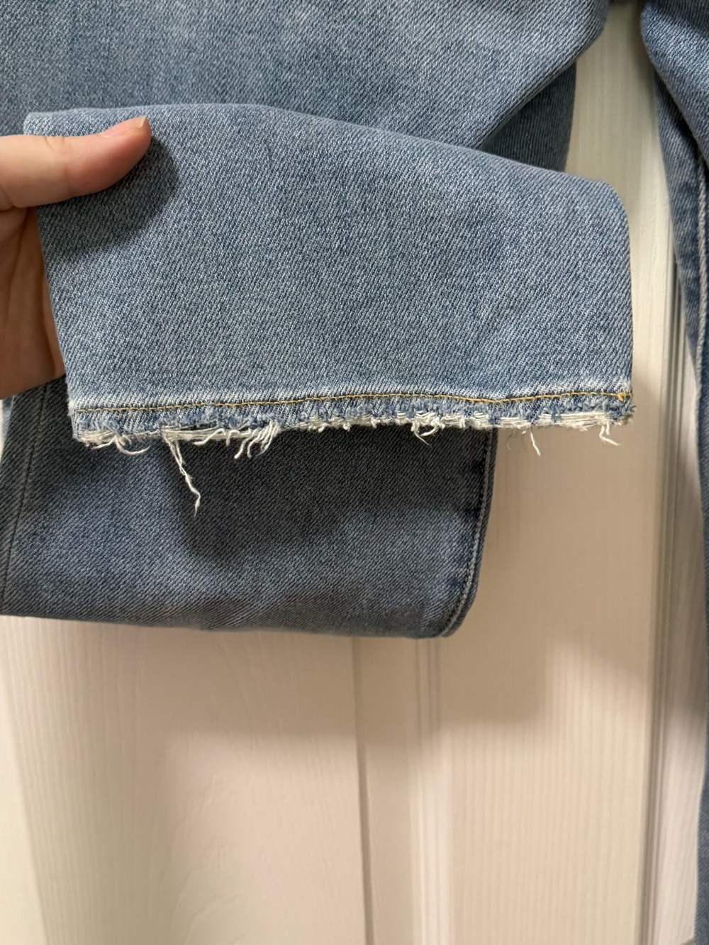 Hatch | Light Wash Crop Jeans Maternity Denim - Picture 6 of 10